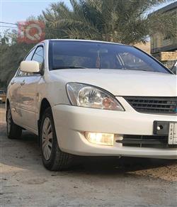 ميتسوبيشي لانسر